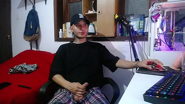 Snapshot of esjrobles chatting on February 22, 1:00 am esjrobles online show from February 22, 1:00 am