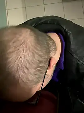 KBD85 online show from March 13, 6:10 am