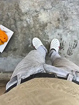 deshi boybig online show from December 19, 8:00 am