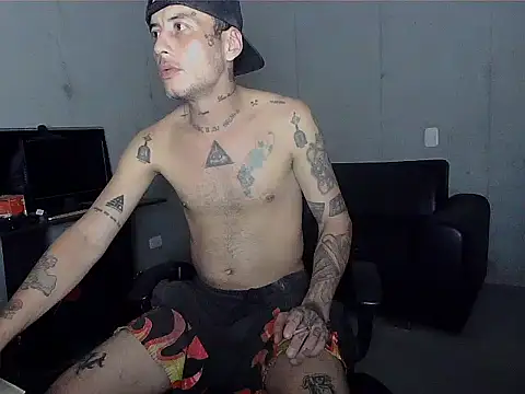 patrik tattoo  online show from March 20, 5:00 am