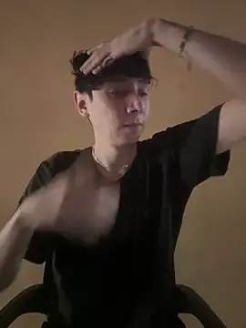 Snapshot of Omaaaaaaa00001 chatting on January 15, 8:37 pm Omaaaaaaa00001 online show from January 15, 8:37 pm