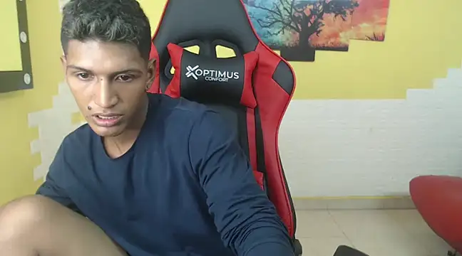 mau elixxx online show from December 10, 3:41 am