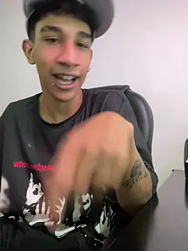 hares mds online show from February 8, 10:36 pm