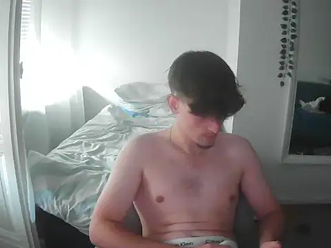 FinnTwinkyy online show from October 20, 2:32 pm