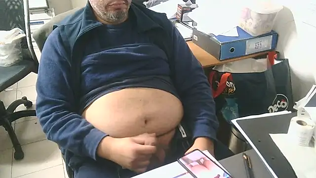 CreedAlex1986 online show from December 10, 4:17 pm