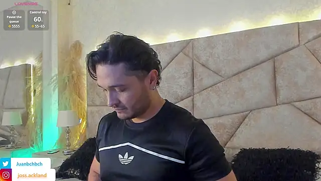 JossAckland online show from April 23, 7:16 pm