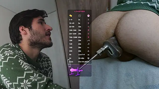 Tony Wylie online show from December 2, 3:12 pm