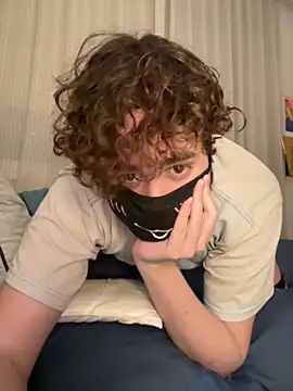 Your femboy24 online show from October 24, 11:17 pm