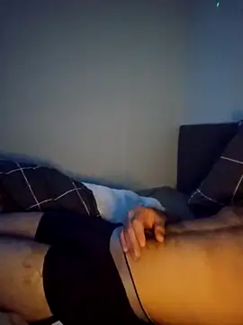 Amir334  online show from April 26, 11:01 pm