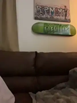 DirkD916 online show from December 5, 7:15 am