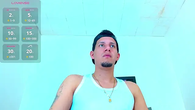 Snapshot of kevin__fox_ chatting on September 29, 7:10 pm kevin fox online show from September 29, 7:10 pm