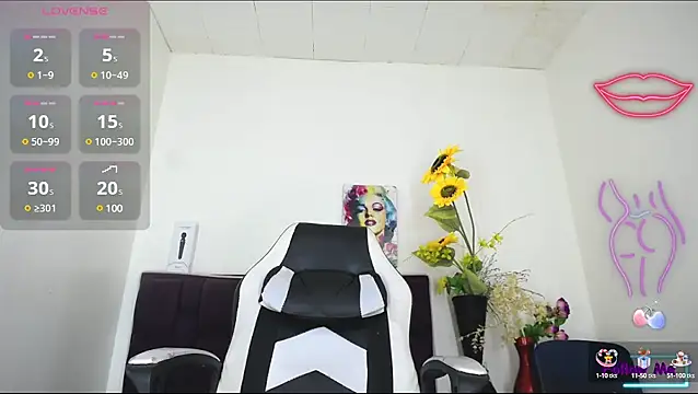 kevin  fox  online show from March 15, 7:27 pm