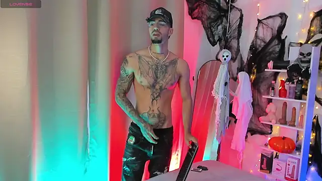 Duriel  online show from October 15, 5:42 pm