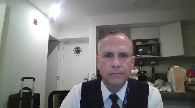 Diegoperrote682661 online show from February 22, 8:40 am