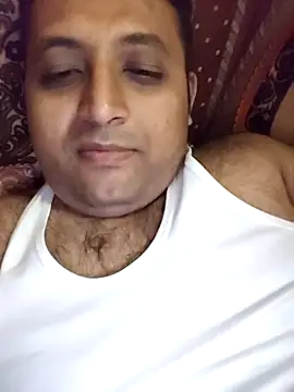 hardyloves online show from November 6, 6:11 pm