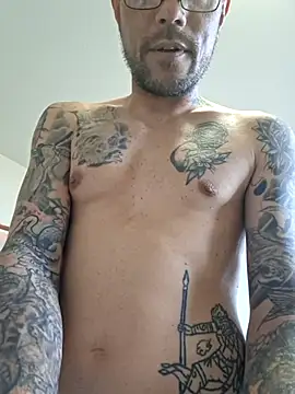 mileflav0r online show from April 3, 8:00 am