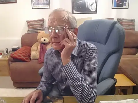 Snapshot of Ferret7777 chatting on October 24, 6:31 pm Ferret7777 online show from October 24, 6:31 pm