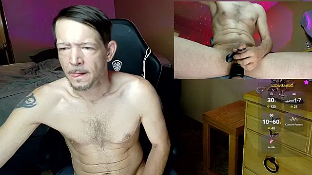 MasterForgedRayy online show from April 18, 12:17 pm