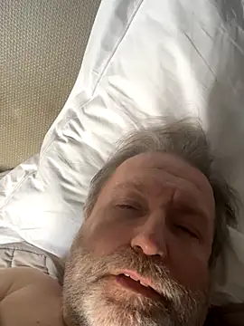 ChristopheC online show from December 4, 2:15 pm