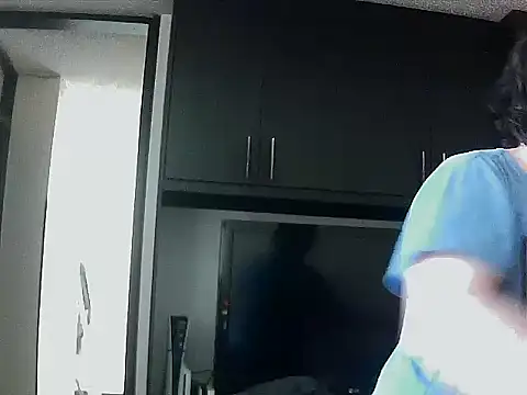 aixs93 online show from November 3, 3:47 pm