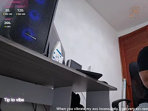 dragon1006 online show from January 6, 5:11 am