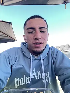 Snapshot of King_Dante_ chatting on January 22, 7:24 pm King Dante online show from January 22, 7:24 pm