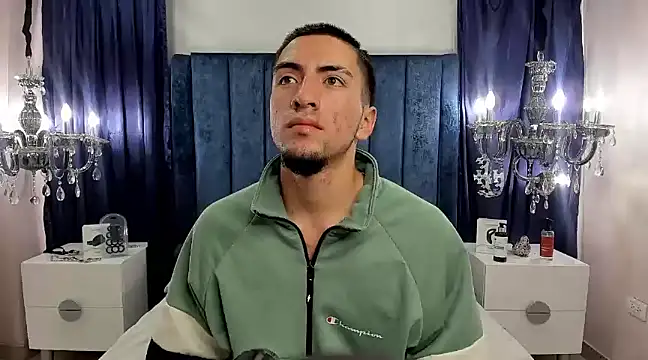 Snapshot of King_Dante_ chatting on February 3, 7:42 pm King Dante online show from February 3, 7:42 pm