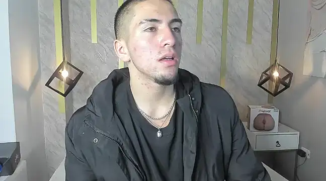 Snapshot of King_Dante_ chatting on March 10, 8:12 pm King Dante online show from March 10, 8:12 pm
