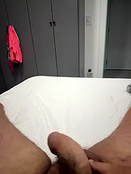 Junior Larissa04 online show from January 10, 9:30 pm