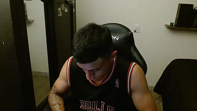 kv   xxx  online show from March 6, 2:30 am