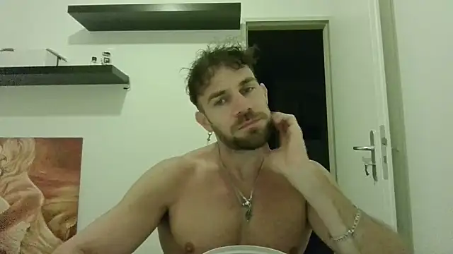 Snapshot of alpha-hunk chatting on September 14, 5:59 pm alpha-hunk online show from September 14, 5:59 pm