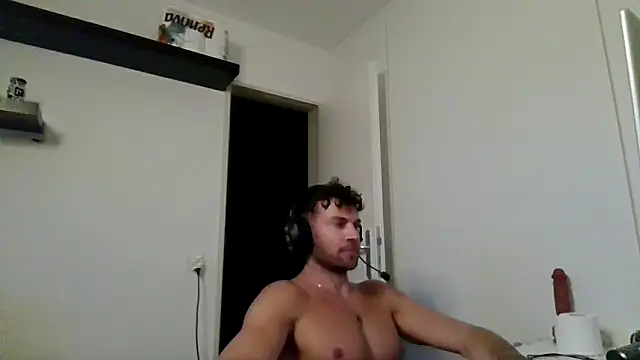 alpha-hunk online show from April 13, 6:08 pm