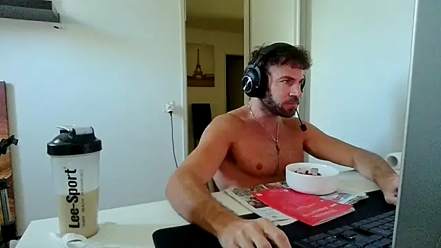 alpha-hunk online show from June 13, 10:13 am