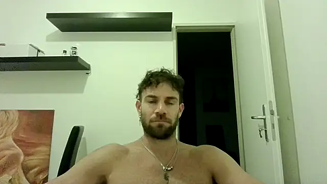 Snapshot of alpha-hunk chatting on September 18, 6:32 pm alpha-hunk online show from September 18, 6:32 pm