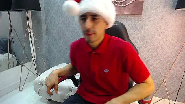 Snapshot of Sr_Magnus_ chatting on December 20, 12:27 pm Sr Magnus online show from December 20, 12:27 pm