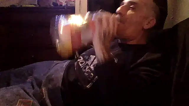 Snapshot of CandiedPompano chatting on October 3, 4:12 pm CandiedPompano online show from October 3, 4:12 pm