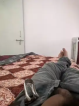 Snapshot of Sanjaysharmarbl chatting on November 2, 7:34 am Sanjaysharmarbl online show from November 2, 7:34 am