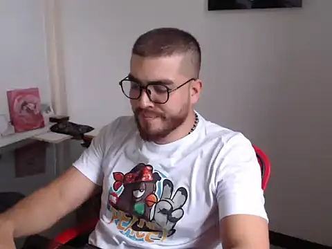 Snapshot of Dylanwish chatting on October 11, 10:03 pm Dylanwish online show from October 11, 10:03 pm