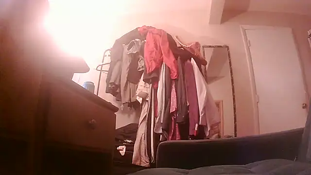 HottieGymBuddy69 online show from February 16, 4:27 pm