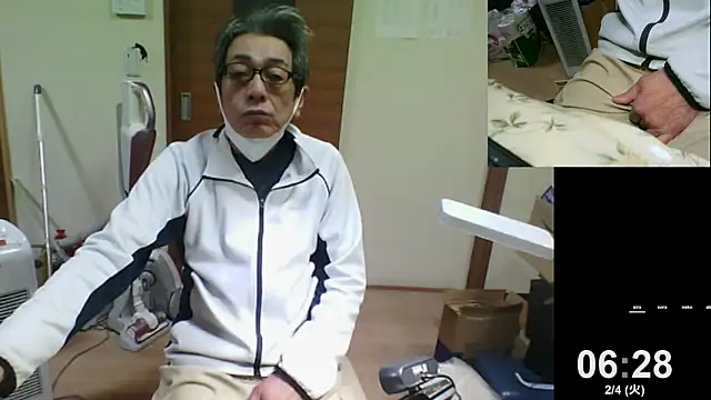 mama010-chan online show from February 3, 9:29 pm