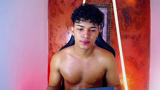 jamescurli  online show from March 2, 4:29 am