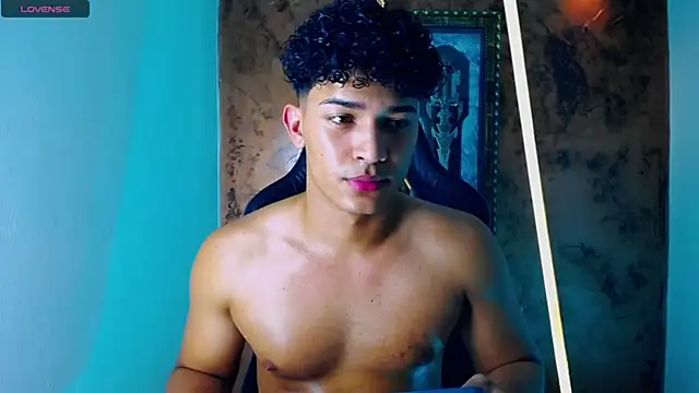 jamescurli  online show from March 15, 2:34 pm