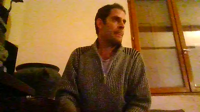 Vespa Crabo online show from March 18, 6:33 pm