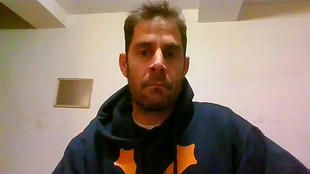 Vespa Crabo online show from December 4, 7:56 pm