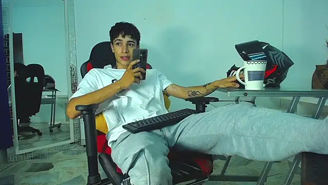 Zacktk7 online show from January 14, 8:04 pm