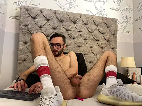 jakemagnus online show from January 19, 4:22 am