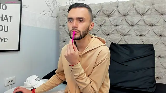 jakemagnus online show from December 30, 12:20 pm