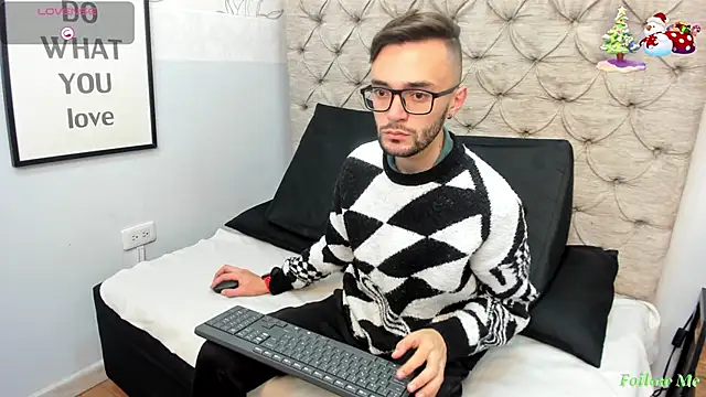 jakemagnus online show from December 26, 12:16 pm