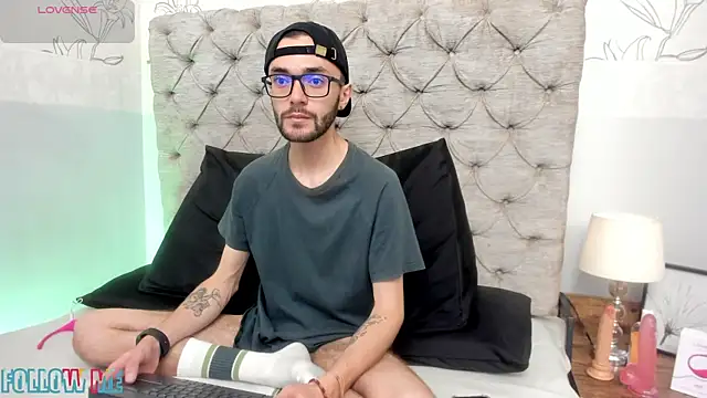 jakemagnus online show from January 17, 11:59 am