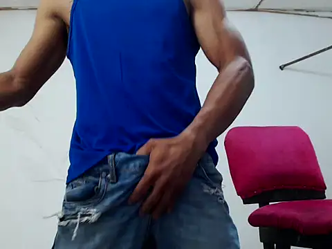 fernandez latinblackk online show from January 28, 4:52 pm